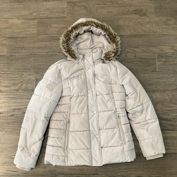 St. John's Bay Jackets & Blazers - St. John’s Bay Faux Fur Coat size M